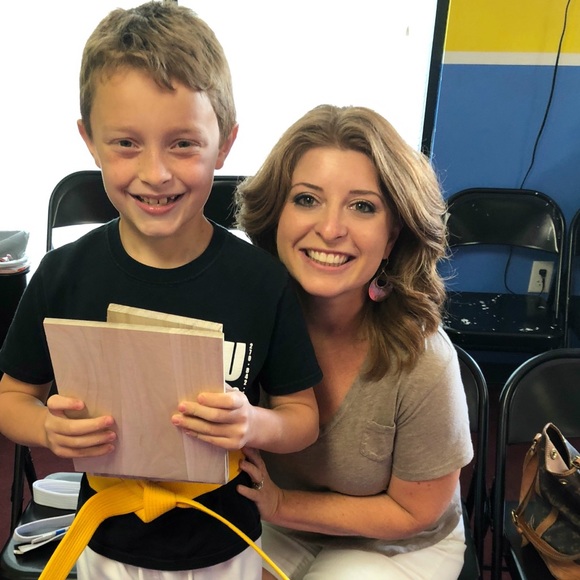 Meet your Posher, Rebecca Posh Ambassador - Picture 1 of 4